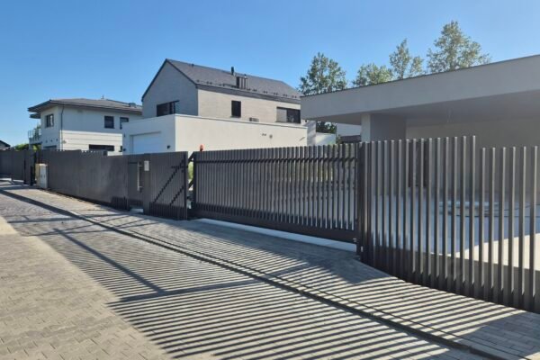 20250702_173939 20250702_173939